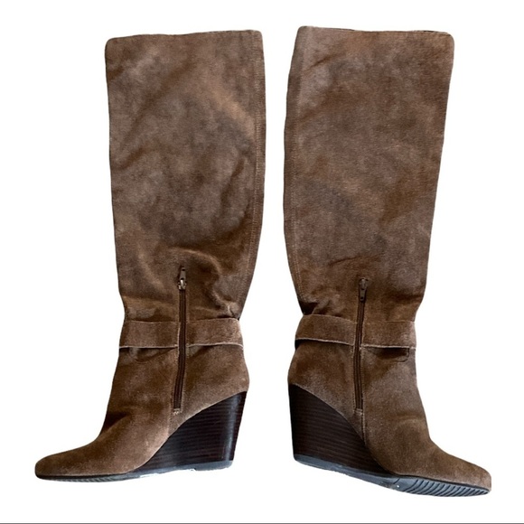 ❤️BCBGENERATION SUEDE OVER KNEE WEDGE BOOTS ~ 9.5 - Picture 2 of 5